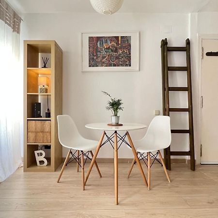 Lovely Studio Con Balconcitos Мадрид Екстериор снимка